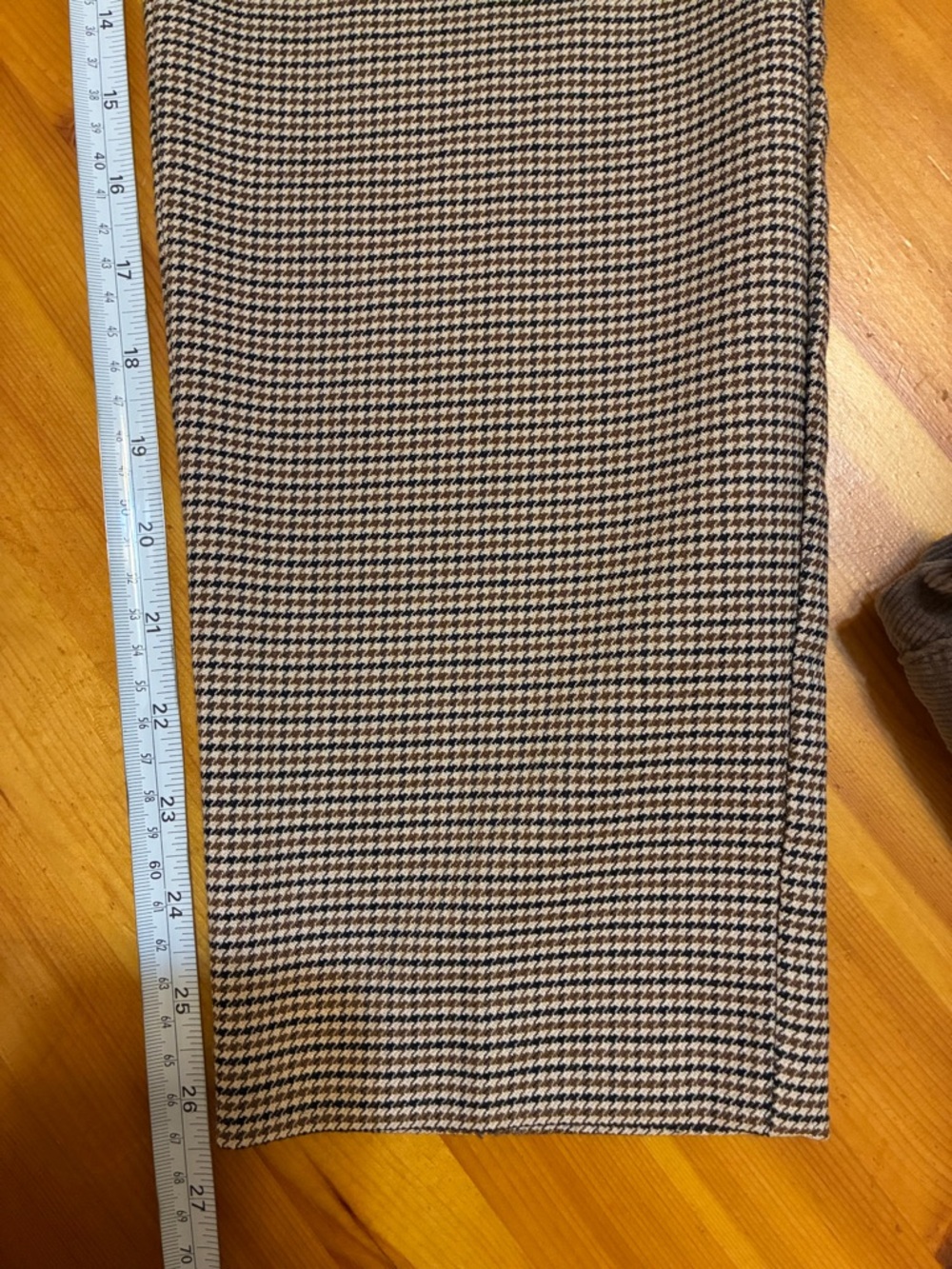 Zara Black, Browns & Tan Cream Houndstooth Slim Pants - Picture 11 of 11